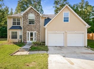 10801 Misty Meadows Ct, Hampton, GA 30228