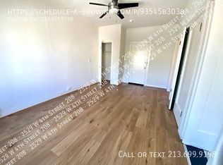 2529 W 4th St APT 208, Los Angeles, CA 90057