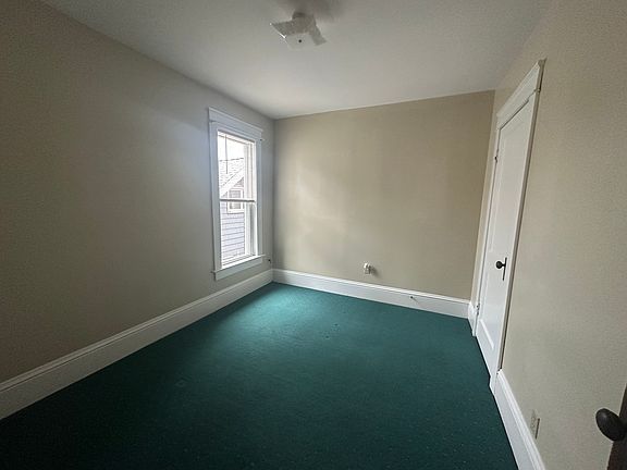 2nd image of 125 E 31st St #2