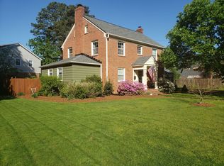 27 Holly Dr, Newport News, VA 23601