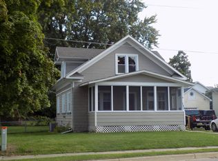 120 E Saint Joseph St, Coloma, MI 49038