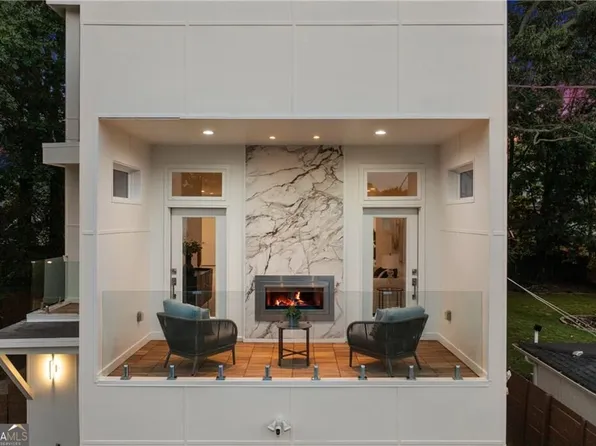 24 Hutchinson St, Atlanta, GA 30307