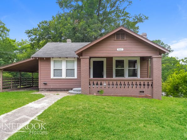 541 Telford Ln