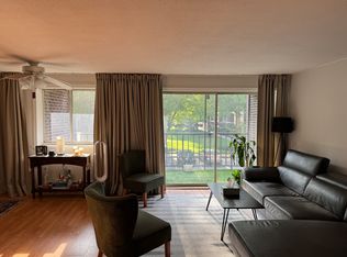 68 Main St APT 21C, Stoneham, MA 02180