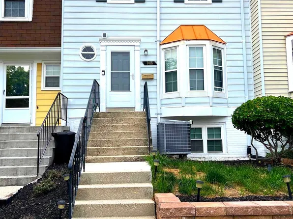 1418 Orleans Ct, Crofton, MD 21114