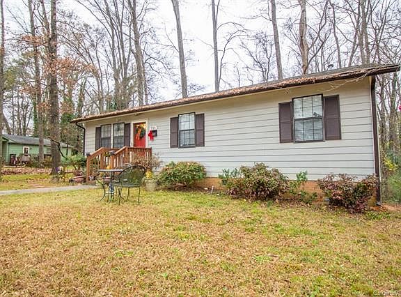 3rd image of 721 Ascot Dr