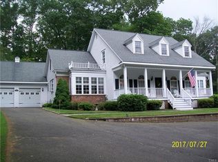 359 Waverly Rd, Shelton, CT 06484