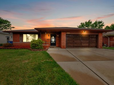 27061 Shelbourne Dr, Warren, MI, 48088