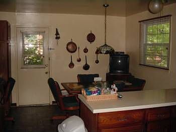 5th image of 10150 Bessmer Ln