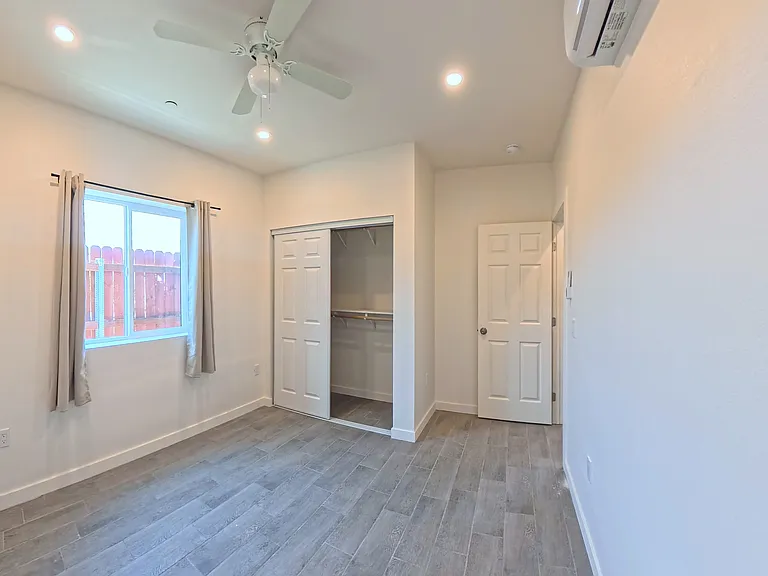 853 Winston Dr — Photo 12