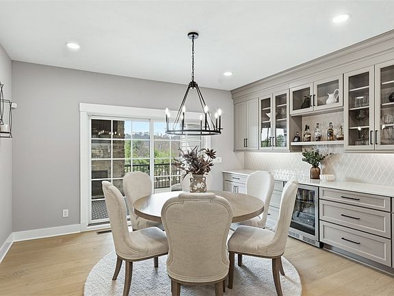 5th image of 146 Enclave Dr
