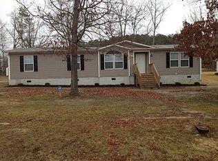 95 Davie Woods Dr, Roanoke Rapids, NC 27870