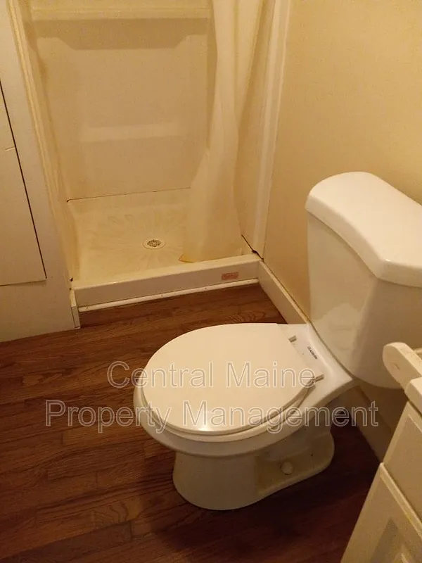 1 bed, 1.0 bath, $750 — Photo 4
