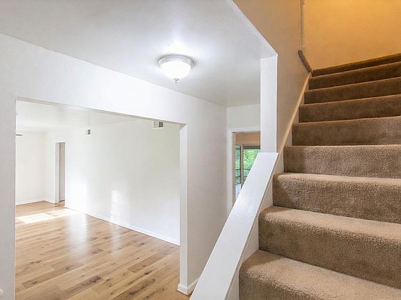 3rd image of 1536 Woodgate Way