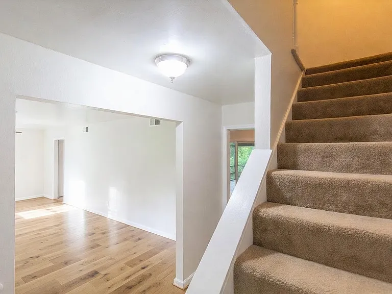 1536 Woodgate Way — Photo 3