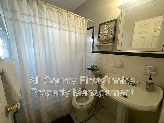 5th image of 1134 15th St N