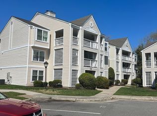 110 Lantana Ln APT 19, Hampton, VA 23669