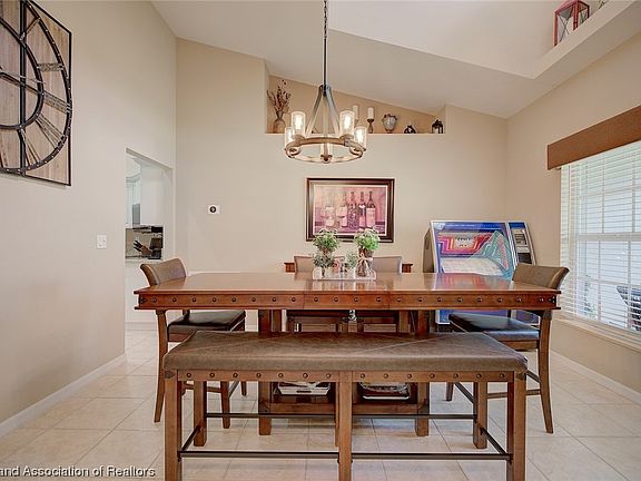 3rd image of 2939 Oak Beach Blvd
