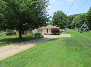 48130 N Ridge Rd, Amherst, OH 44001