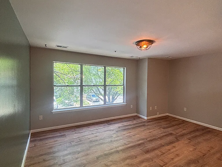 14201 Wolf Creek Pl #6 — Photo 26