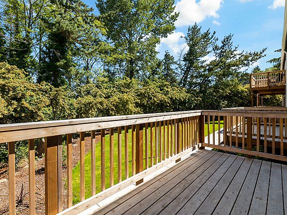 3rd image of 1750 Jackson Ave SE #29