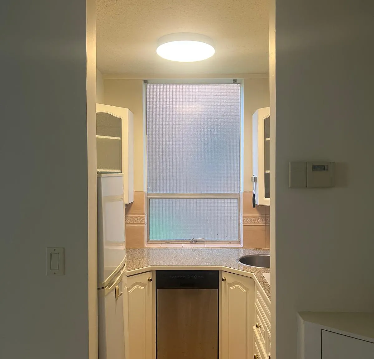 1 bed, 504 sqft, $2,300 — Photo 1