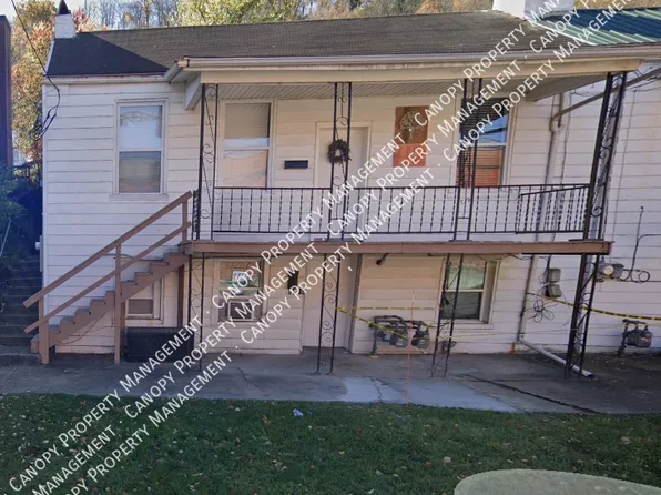 112 1/2 E 4th St, Maysville, KY 41056