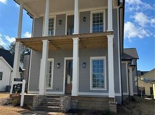 919 Hilltop Park Ct, Dacula, GA 30019