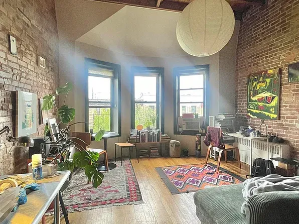 1046 Bergen Street image 1 of 21