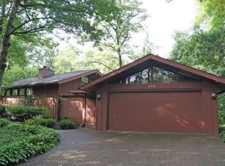 349 Hilldale Pl, Lake Forest, IL 60045