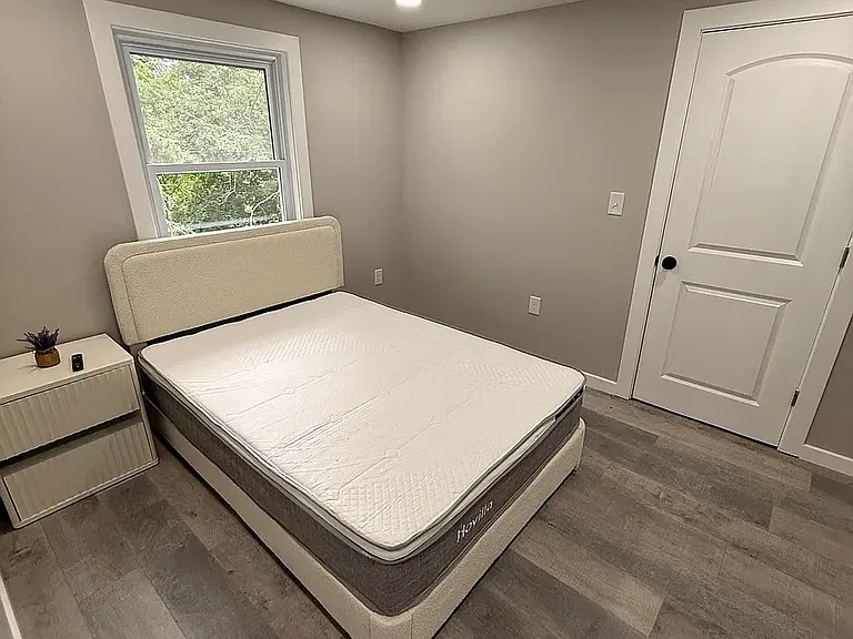 579 Woodward Ave #3 — Photo 8