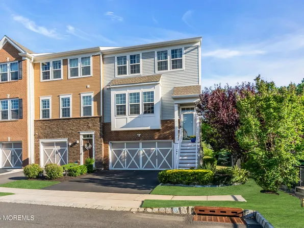 132 Halliard Drive, Eatontown, NJ 07724