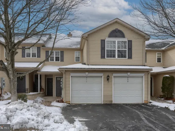 211 Sparrow Rd, Hummelstown, PA 17036