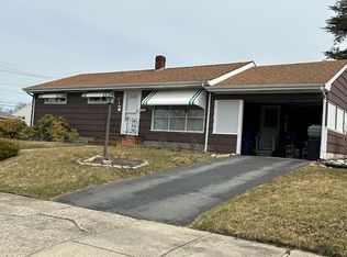 402 Whitlow St, New Bedford, MA 02746