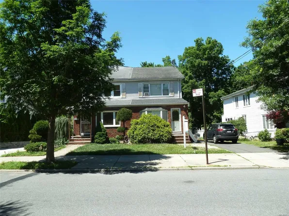 42-20/22 247 Street, Little Neck, NY 11363