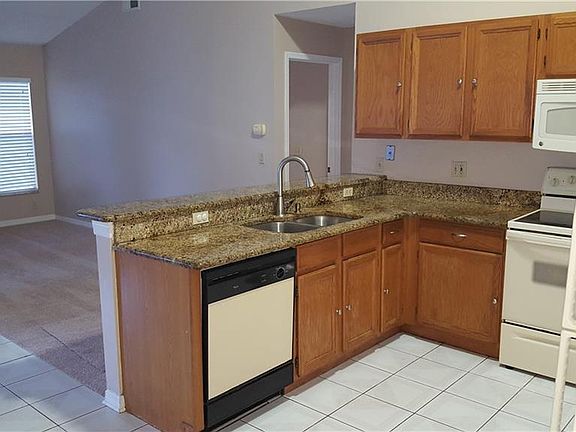 4th image of 6545 Coral Cove Dr