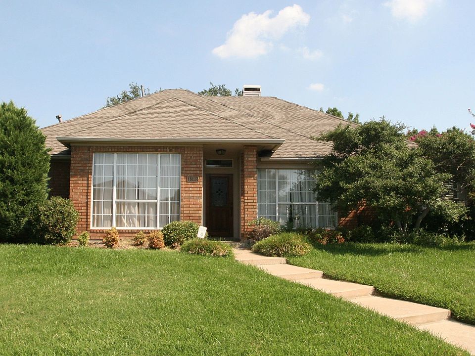 1st image of 1305 Newport Dr