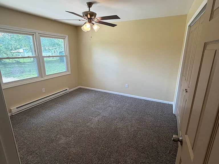 122 Jac Ct — Photo 9