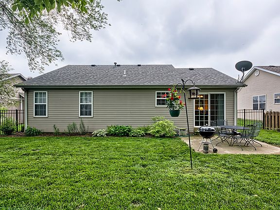 5th image of 109 Bayhill Blvd