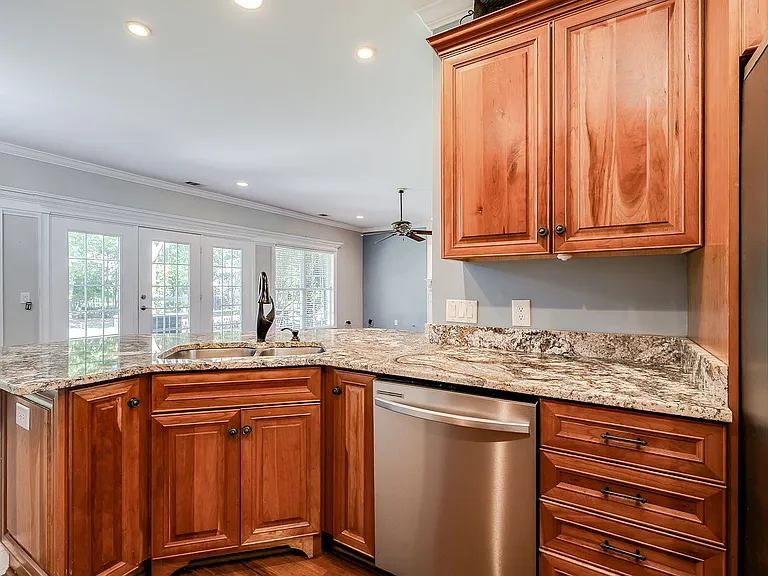 23 Lake Heron Ct W — Photo 10