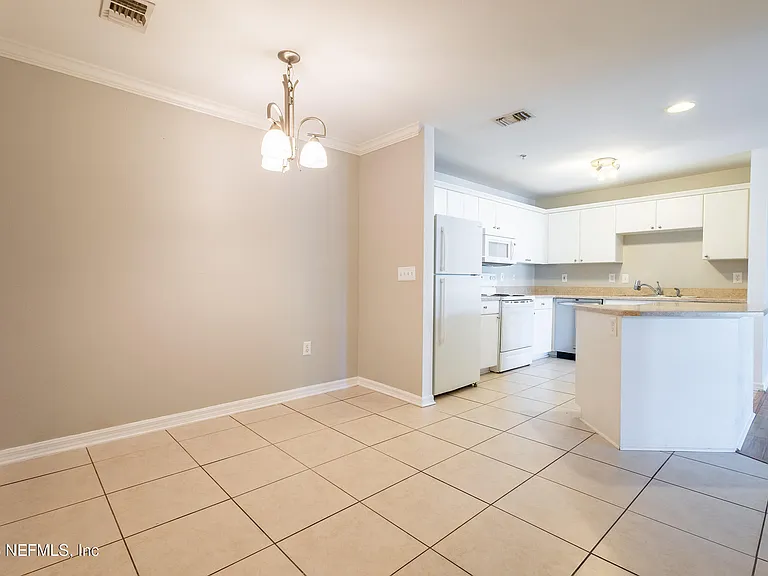 3591 Kernan Blvd #226 — Photo 6
