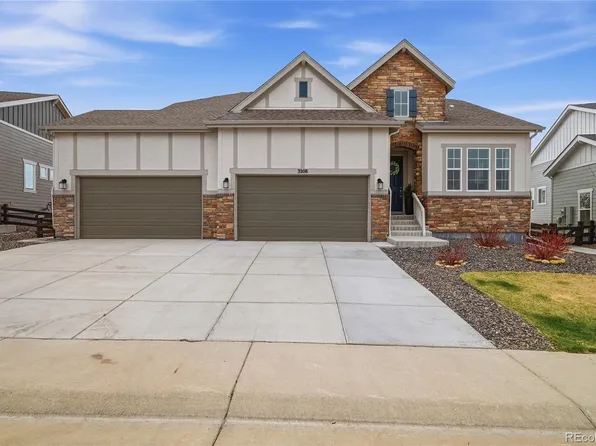 3208 Carabiner Street, Castle Rock, CO 80108