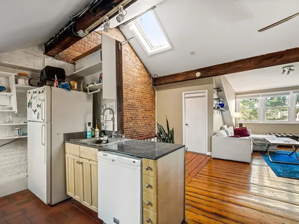 275 Shawmut Ave APT 3, Boston, MA 02118