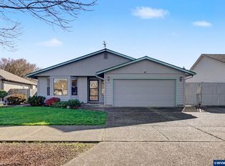 4752 San Francisco Dr NE, Salem, OR 97305