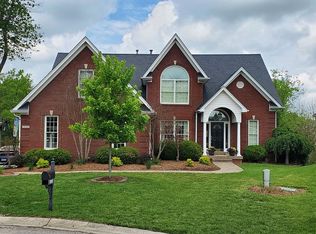 12101 Oaklawn Park Ct, Louisville, KY 40299