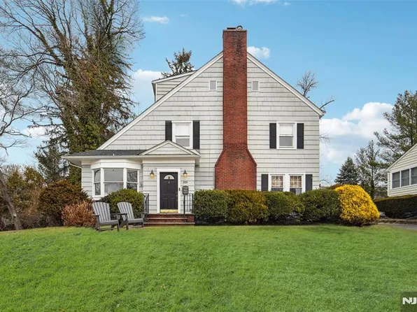 359 Linwood Ave, Ridgewood, NJ 07450