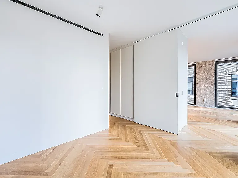 16 W 40th St #18D — Photo 2