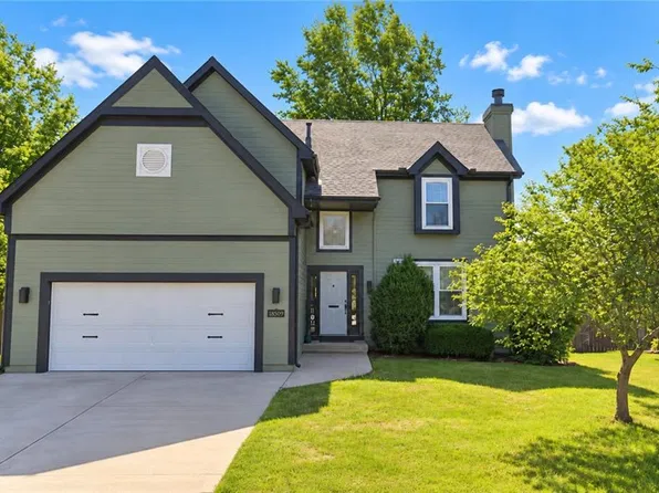 18509 Sycamore Ct, Gardner, KS 66030