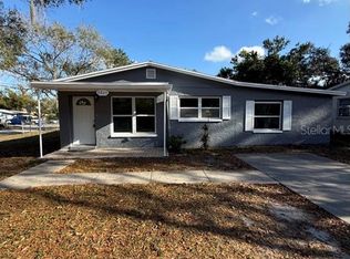 8805 Temple Park Dr, Tampa, FL 33637