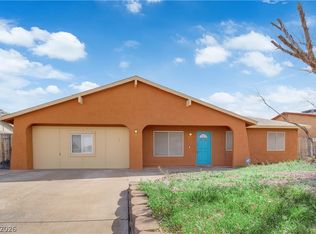 416 E Barrett St, Henderson, NV 89011